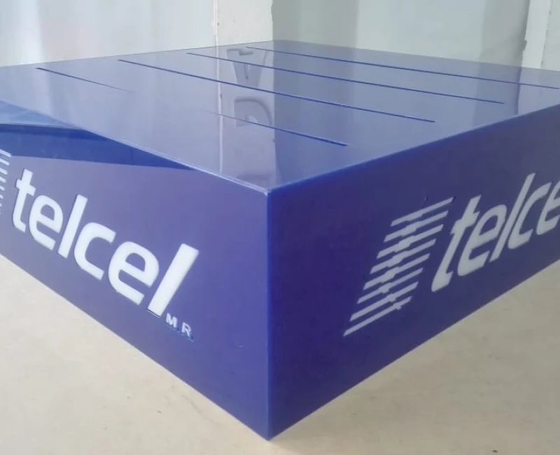 Exhibidores Personalizados en México